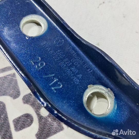 Петля капота левая Volkswagen Polo 614 cfna 2012