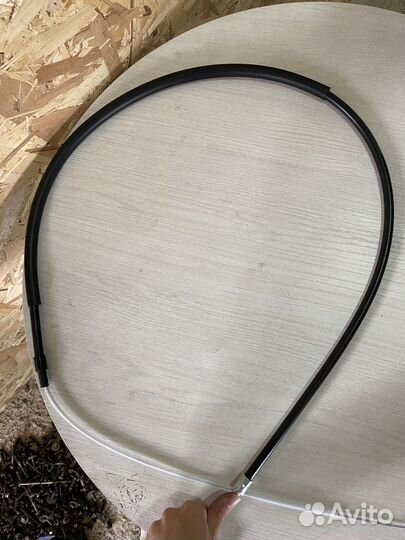 Трос ручного тормоза Vw Jetta 2