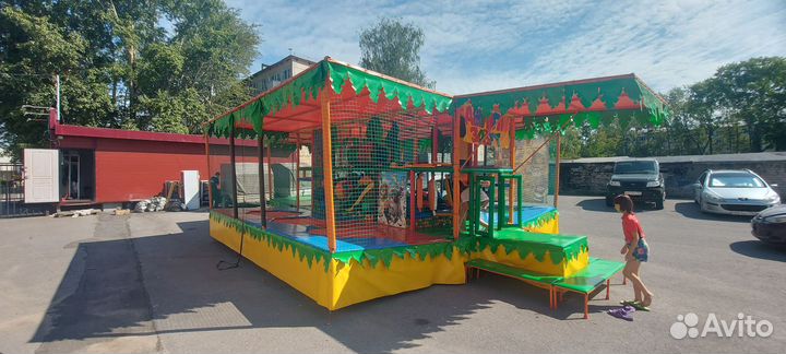 Батут,аренда детского игрового комплекса,лабиринт