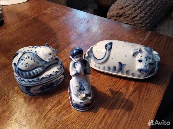 Фарфоровая посуда гжель