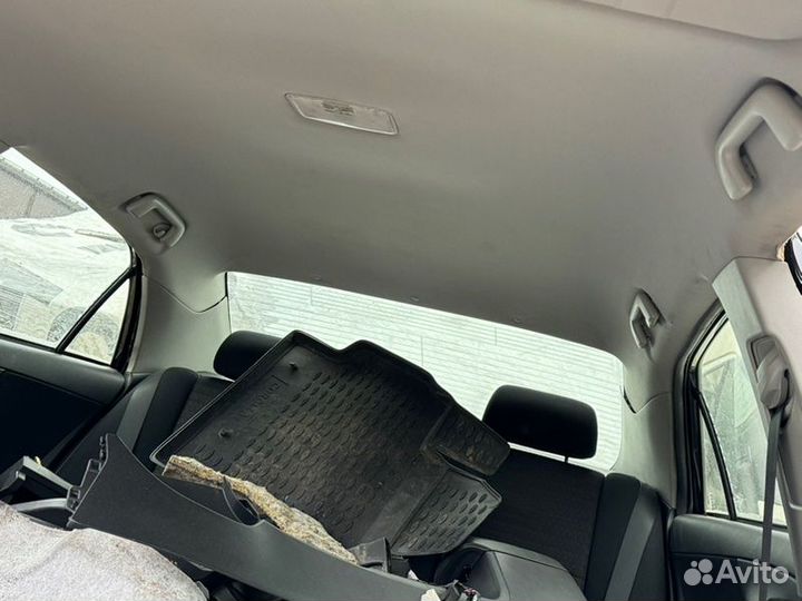 Обшивка потолка Toyota Corolla 150 1ZR-FE 2012