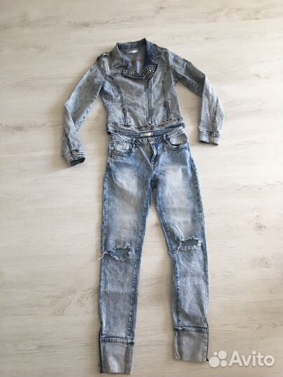 Джинсовый костюм