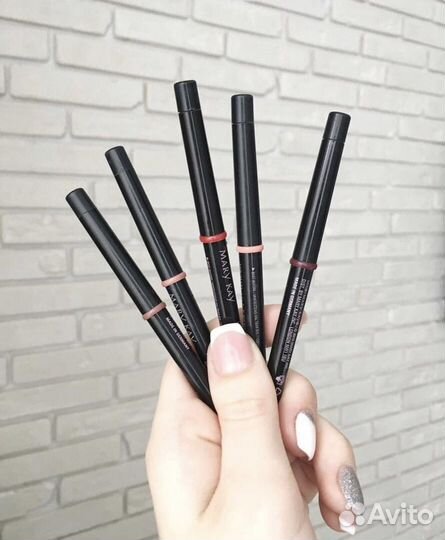 Карандаш для губ Мэри Кэй