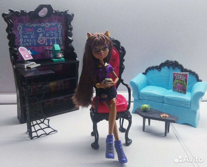 Робекка Стим/Клодин/Френки/Кристал винтер/Монстер