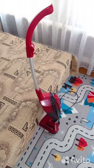 Вертикальный пылесос