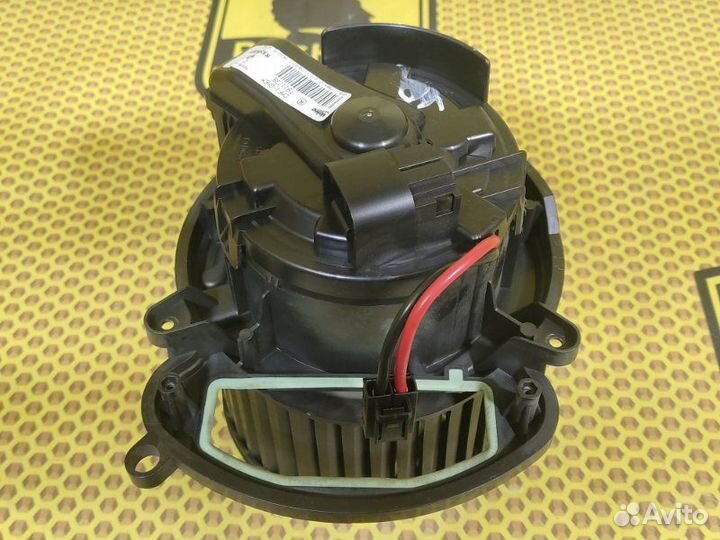 Мотор печки Renault Espace JR R9M 2017