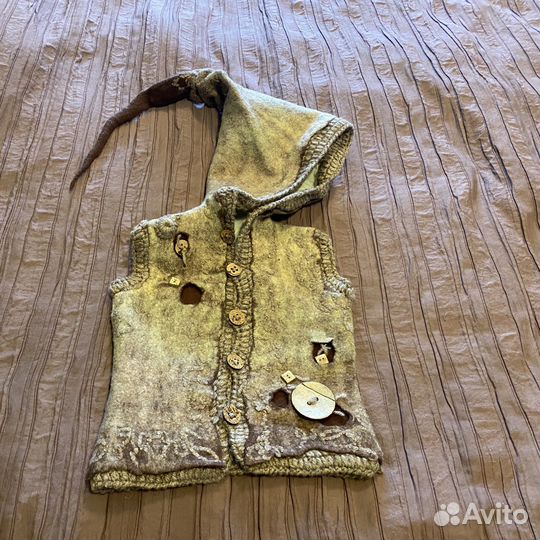 Жилет детский натуральная шерсть ручной работы