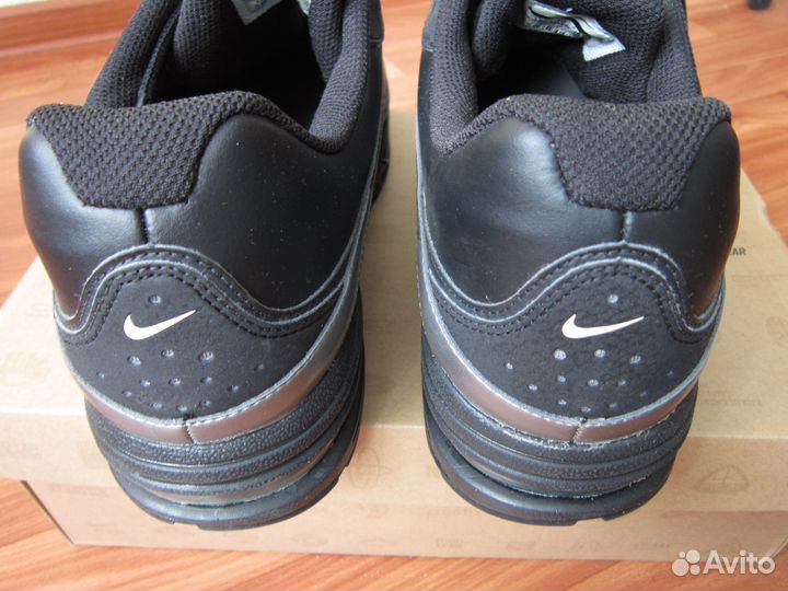 Кроссовки мужские nike 43,5 размер