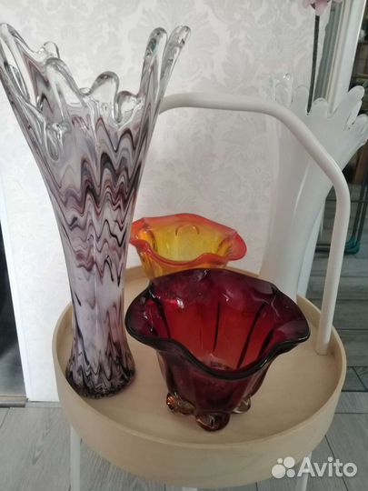 Ваза для цветов и вазы конфетницы