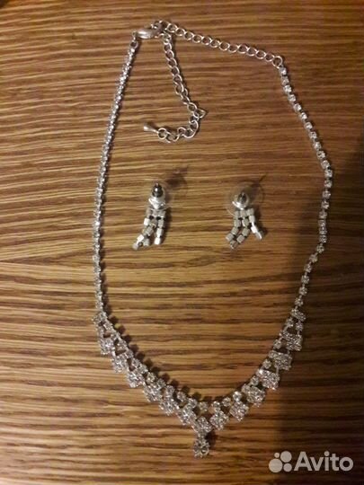 Набор колье и серьги