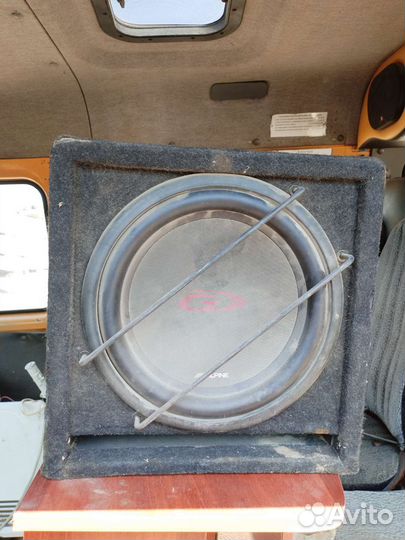 Сабвуфер и усилитель