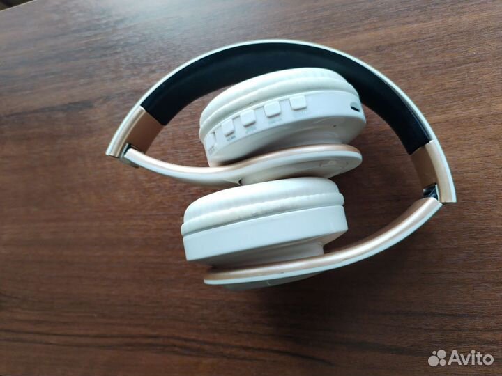 Беспроводные наушники