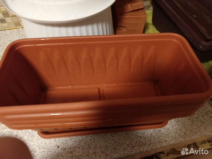 Кашпо, горшки балконные