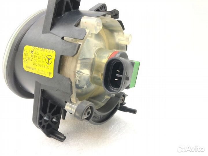 Фара противотуманная передняя левая Mercedes-Benz