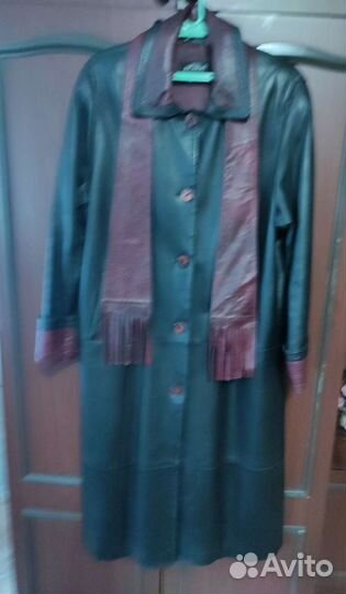 Кожаный плащ