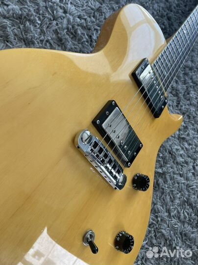 Коллекционная гитара PRS SE Singlecut korina