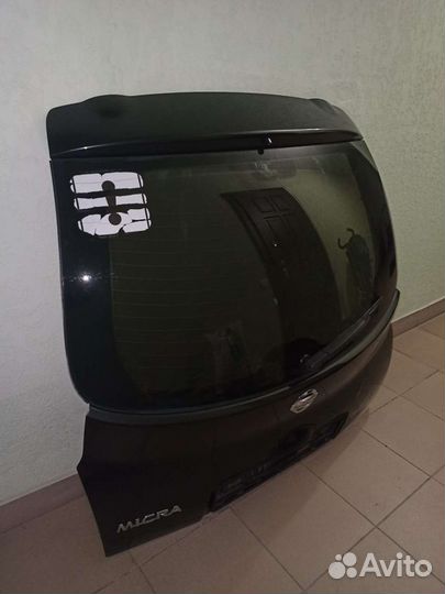 Крышка багажника Nissan Micra K12