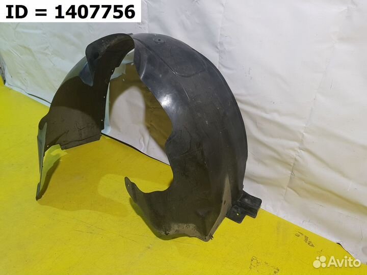 Подкрылок передний правый Chevrolet Cruze