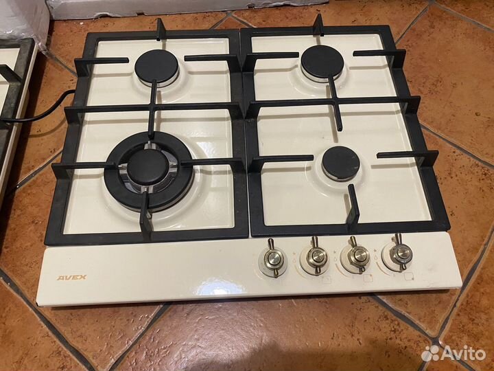 Газовая варочная поверхность HS 6142 YR