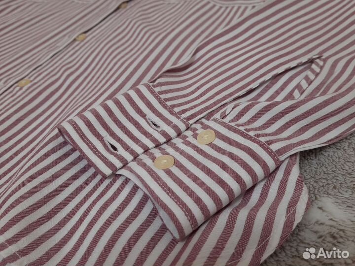 Рубашка женская в полоску от бренда GAP