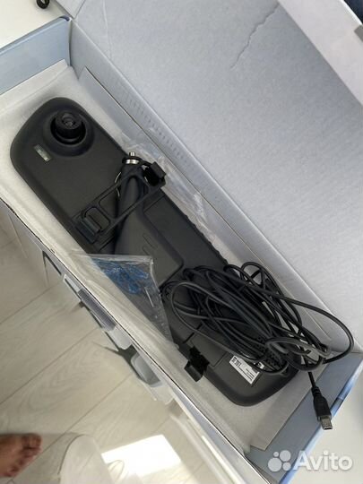 Видеорегистратор зеркало Leomax