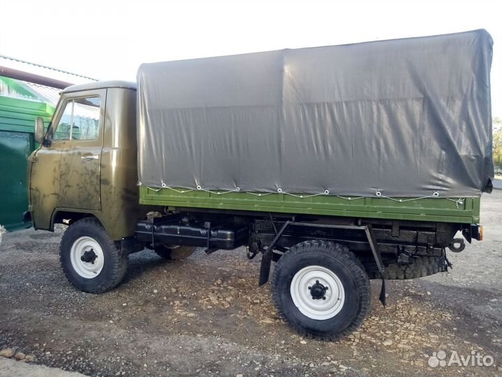 УАЗ 3303 бортовой, 1992