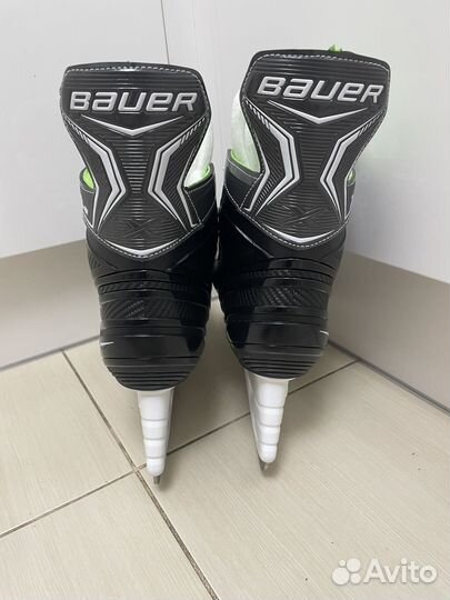Коньки хоккейные Bauer XLS (43.5 разм) 10R