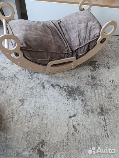 Детская горка качалка