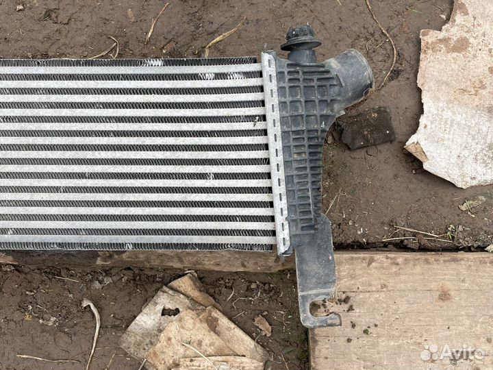 Интеркуллер Nissan Navara