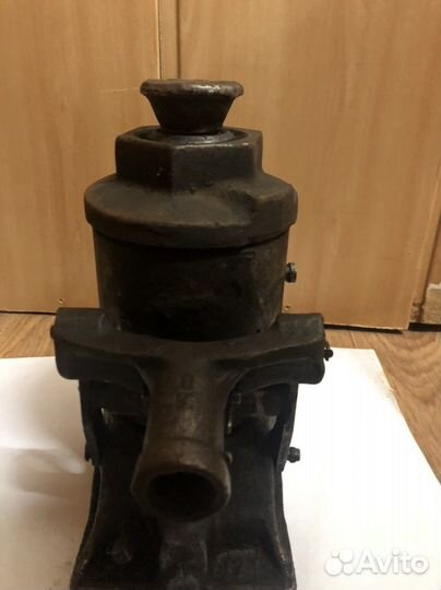 Домкрат гидравлический