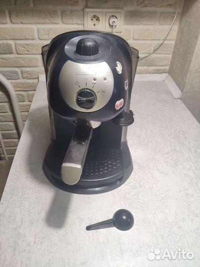 Кофемашина delonghi
