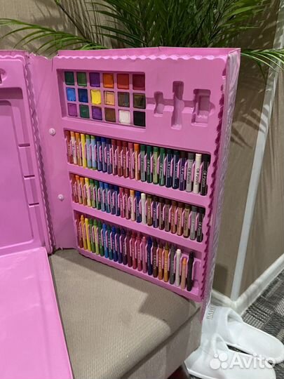 Набор для рисования в чемоданчике