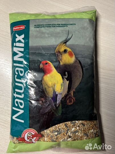 Корм для средних попугаев (неразлучники, кореллы)