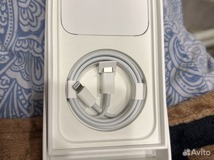 Кабель для iPhone