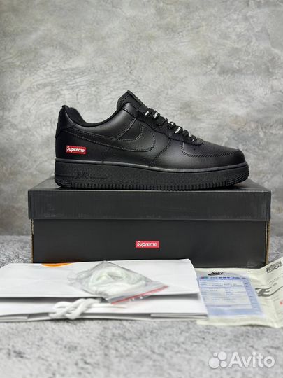 Nike Air Force 1 x Supreme