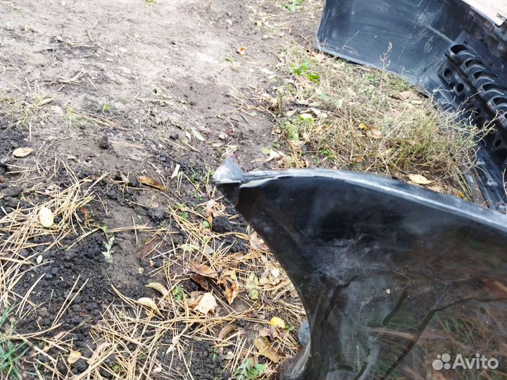 Бампер на LADA priora