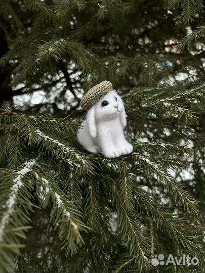 Валяная игрушка Кролик «Снежа»