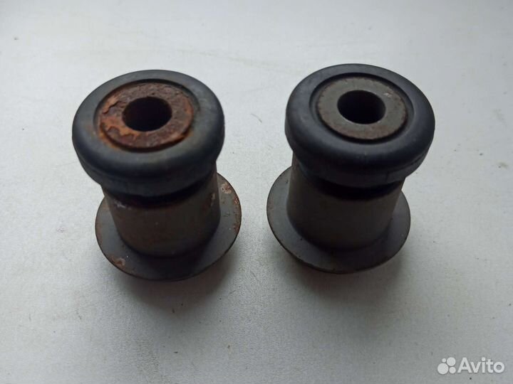 Сайлентблок B32H-34-350S mazda