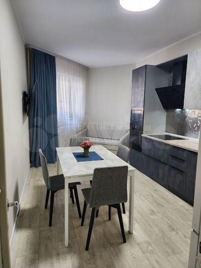 2-к. квартира, 63,5 м², 12/17 эт.