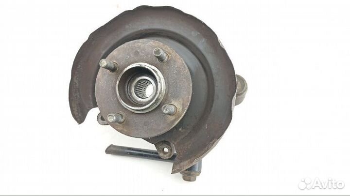 Ступица задняя правая Nissan Sunny FNB14