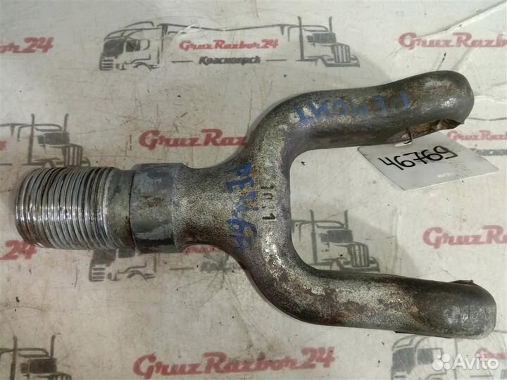 Крюк буксировочный MAN