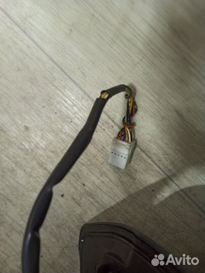 Зеркало правое Mitsubishi Outlander Xl 2007