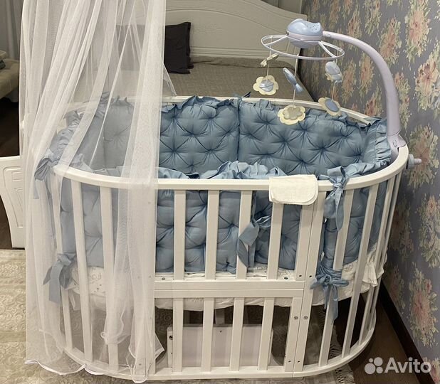 Бортики и комплект детского белья