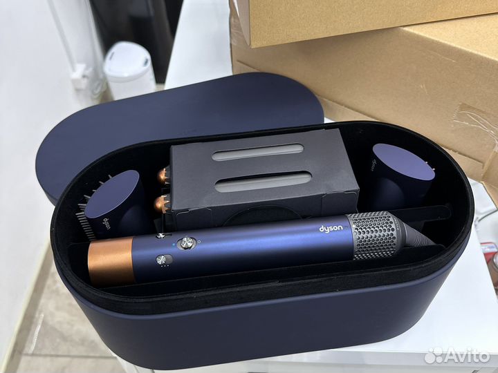 Стайлер Dyson Airwrap Long Берлинская Лазурь