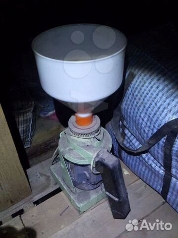 Воронка и жернова мельницы из Мурома