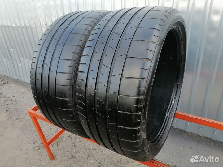 Pirelli P Zero PZ4 265/35 R20 95Y