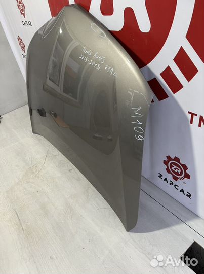 Toyota Auris e180 капот