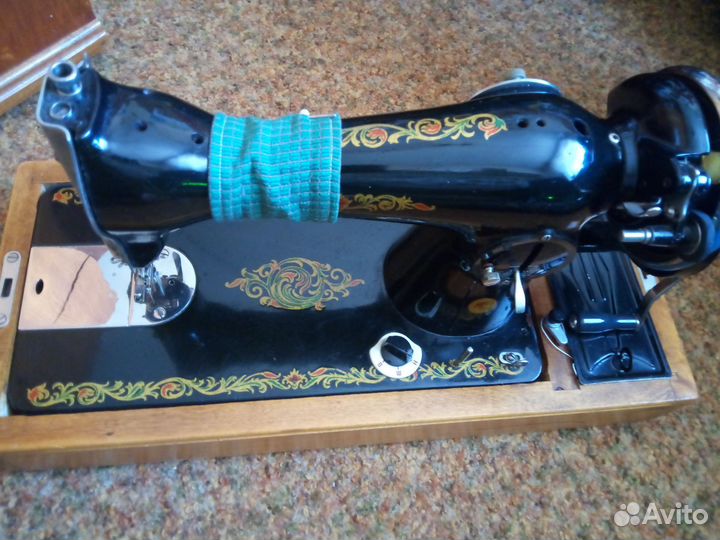 Швейная машинка ручная