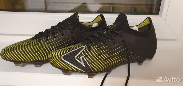 Бутсы demix 42 размер