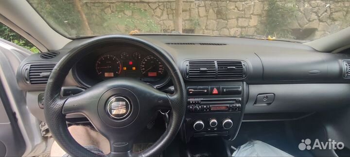 SEAT Leon 1.6 МТ, 2002, 280 000 км